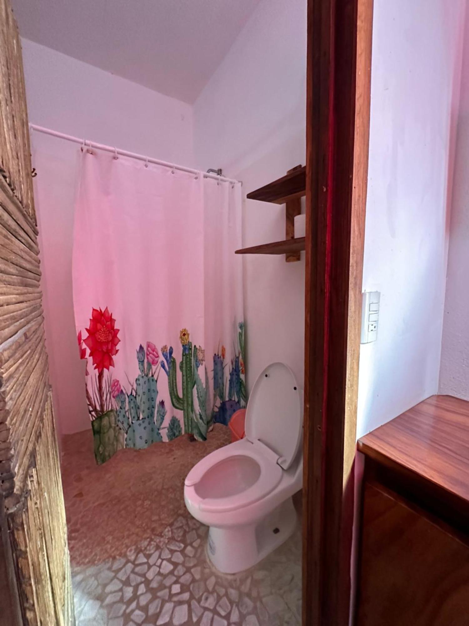 ホテル Casa Kokona プエルト・エスコンディード エクステリア 写真